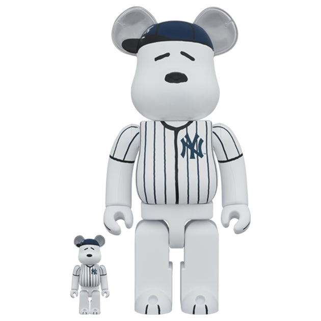 Bearbrick 100% & 400% Set MLB x Peanuts Snoopy (New York Yankees 