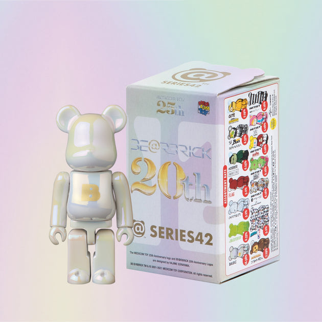 Bearbrick 100% Blind Box Series 42 - Case of 24 – Urban Attitude