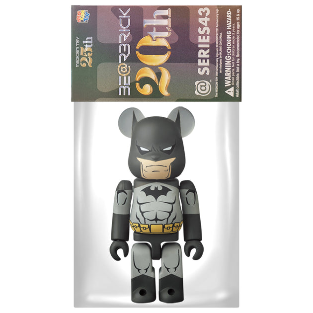 Bearbrick 100% Series 43 Hero - Batman Hush – Urban Attitude