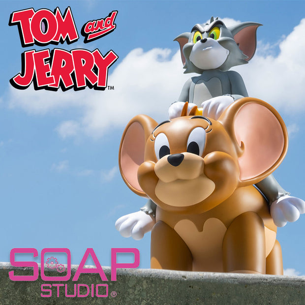 Soap Studio Tom & Jerry Mega Piggyback Ride Figure Lifestyle 2 Urban Attitude