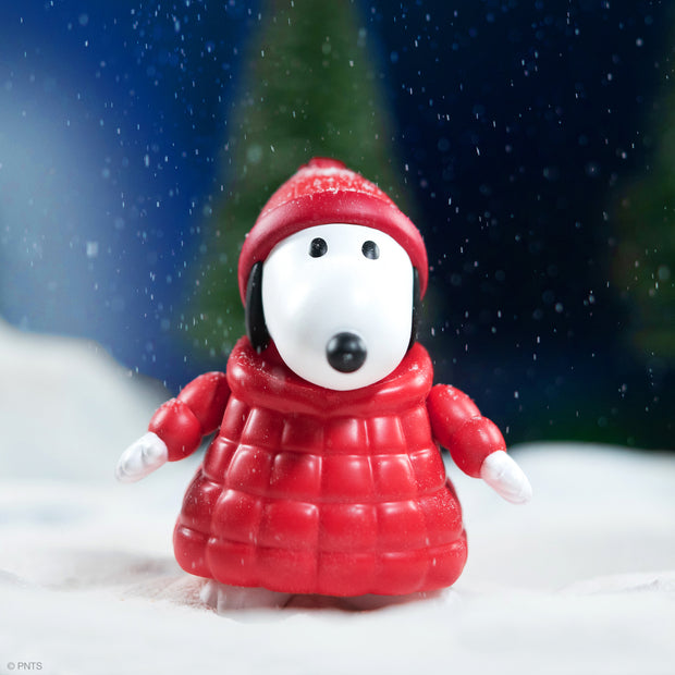 Super7 Peanuts ReAction Figure Wave 5 - Puffy Coat Snoopy Lifestyle Urban Attitude