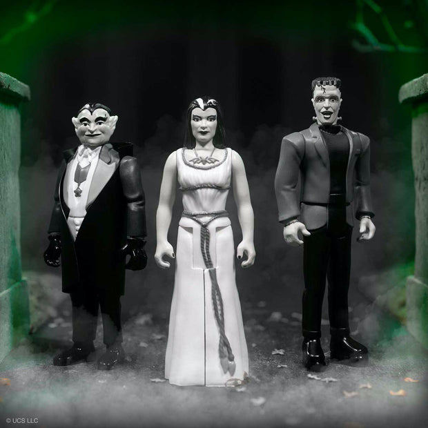 Super7 The Munsters ReAction Figure - Grayscale Set of 3 Lifestyle Urban Attitude