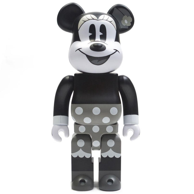 Bearbrick 400% Minnie Mouse Black & White Version urban attitude
