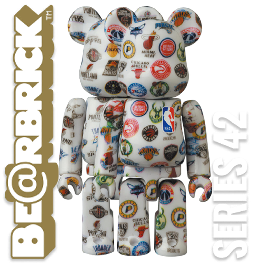 Bearbrick 100% Series 42 Hero - NBA Set of 2 – Urban Attitude