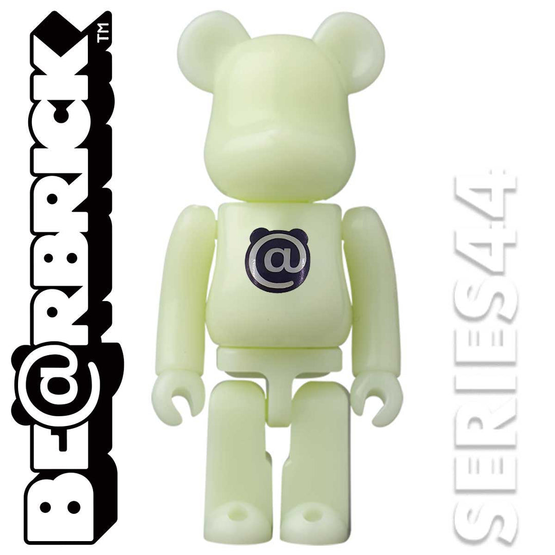 Bearbrick 100% Series 44 Basic - @ – Urban Attitude