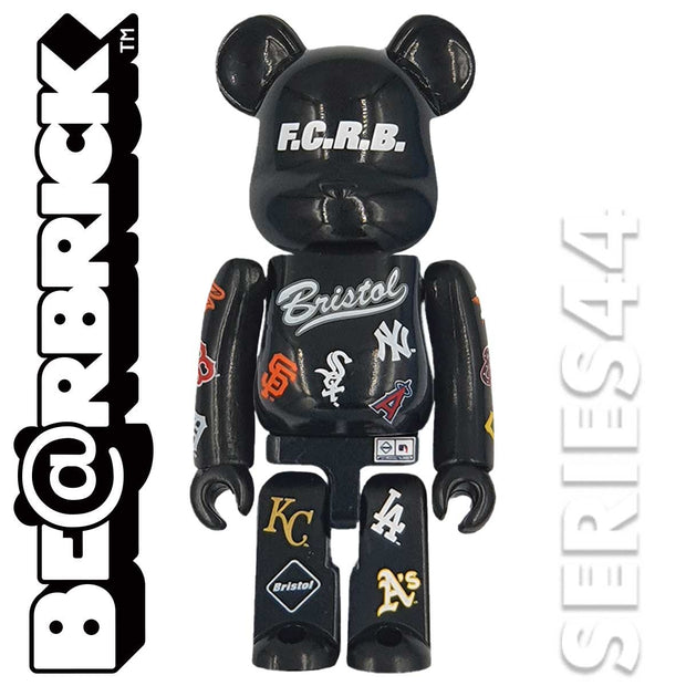 Bearbrick 100% Series 44 - Secret F.C.R.B. F.C. Real Bristol Urban Attitude