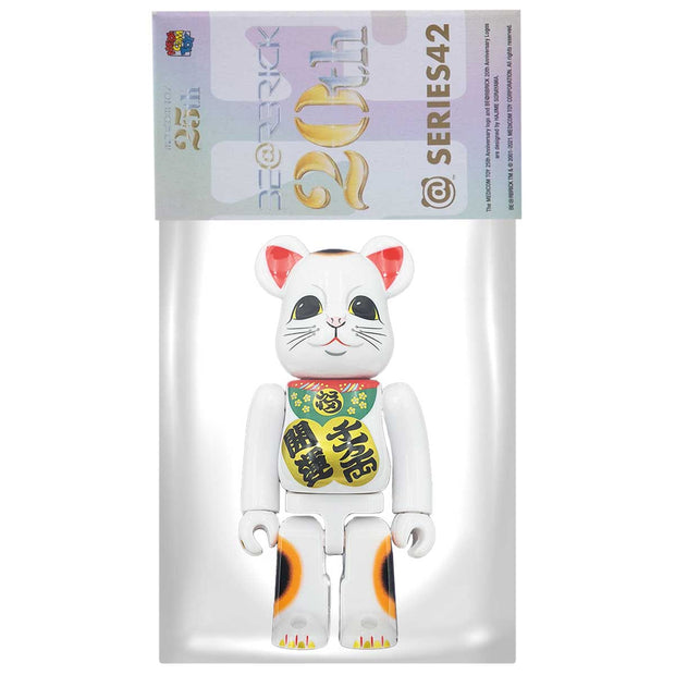 Bearbrick 100% Series 42 Secret - Maneki-neko Lucky Cat Packaging Urban Attitude
