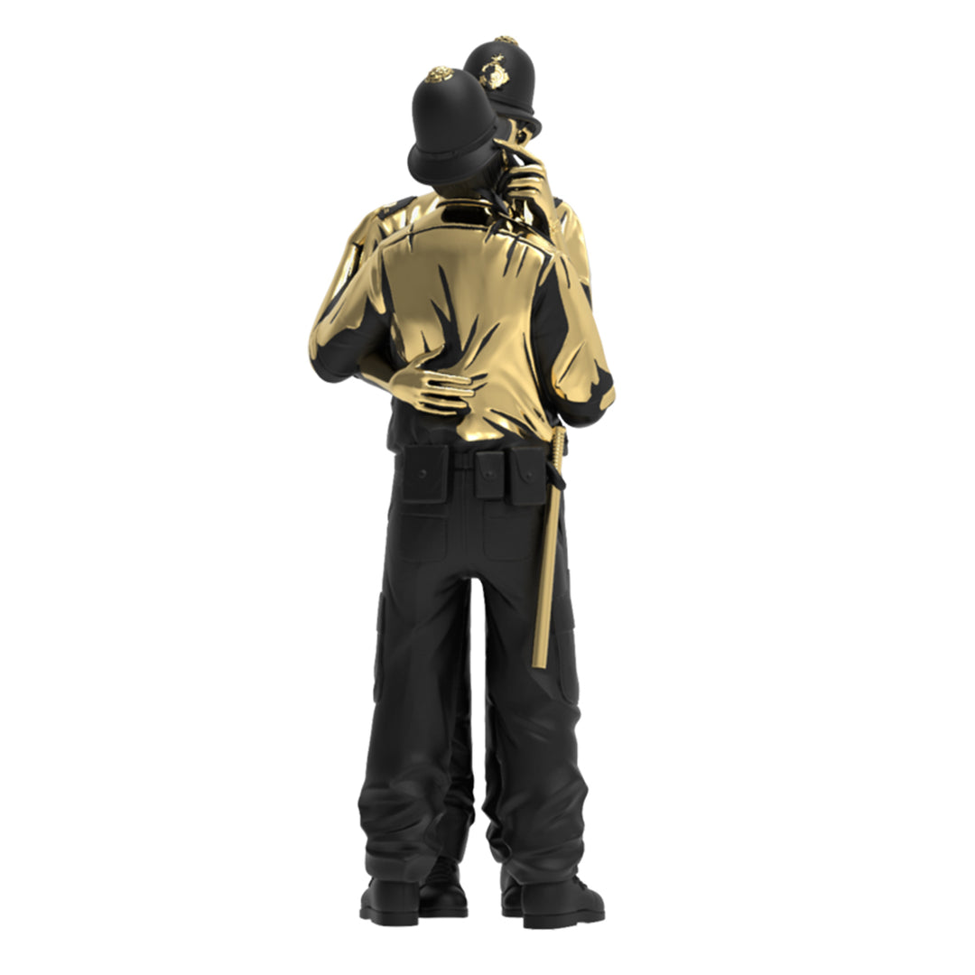 Mighty Jaxx Kissing Coppers by Brandalised (Gold Rush